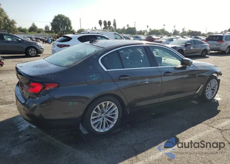 2021 BMW 530 I из США, поврежденный, VIN WBA53BH06MCF47047